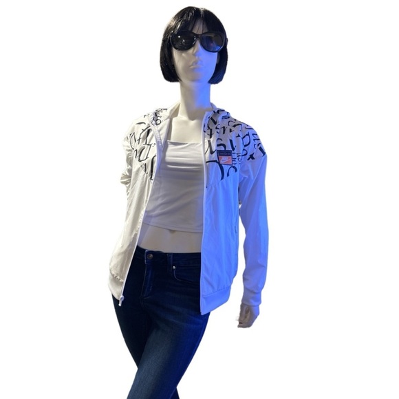 Nike "Just Do It" Black& White Windbreaker Zip Jacket, Youth XL / Women's Small - Picture 5 of 6